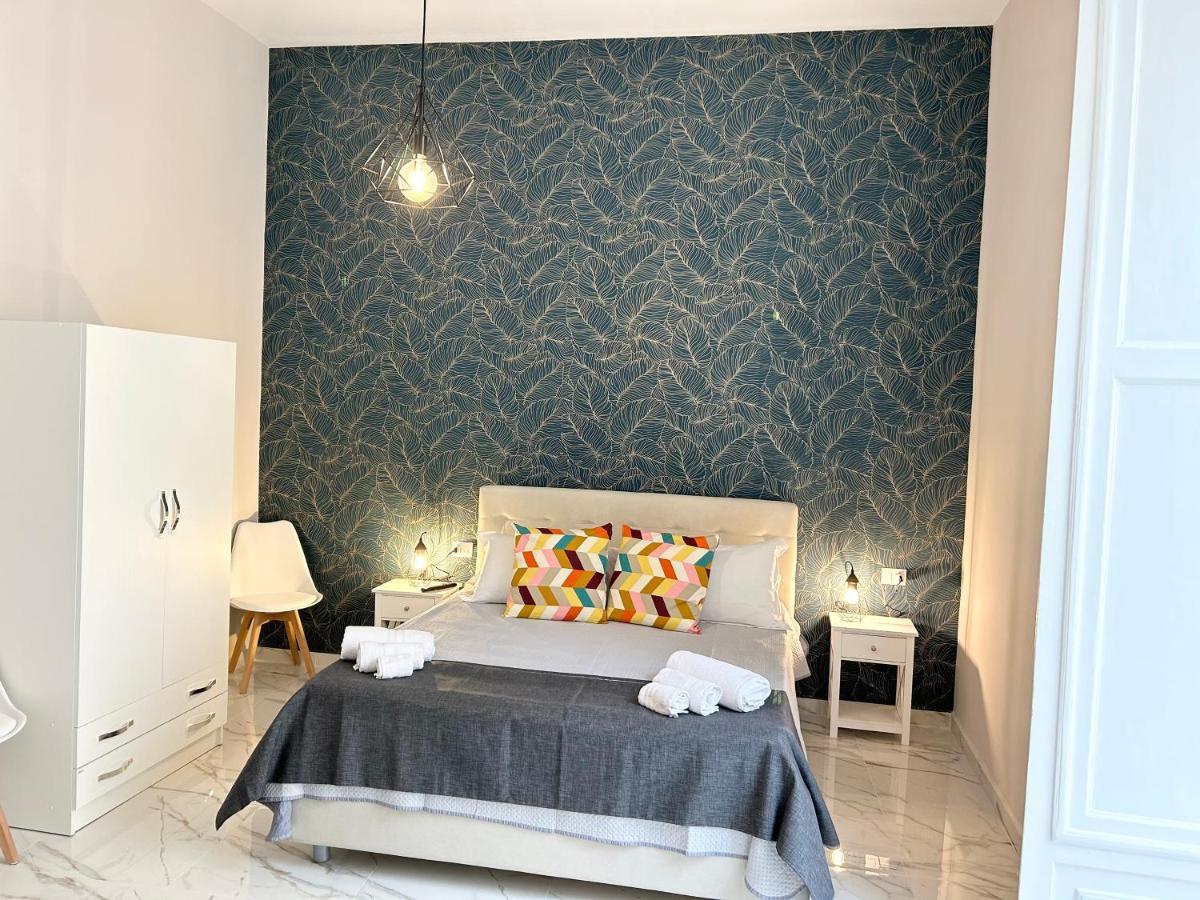 Naples Apartment Plebiscito Bagian luar foto