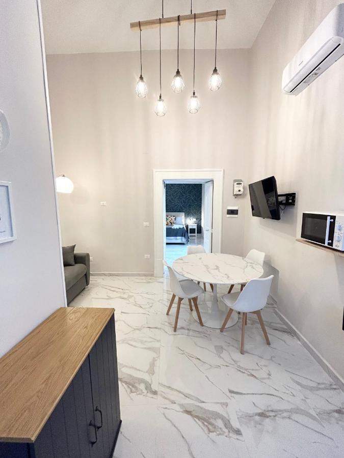 Naples Apartment Plebiscito Bagian luar foto